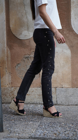 VAQUEROS CON TACHAS