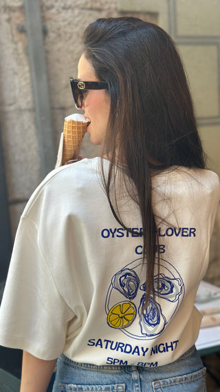 T-SHIRT OVER O2